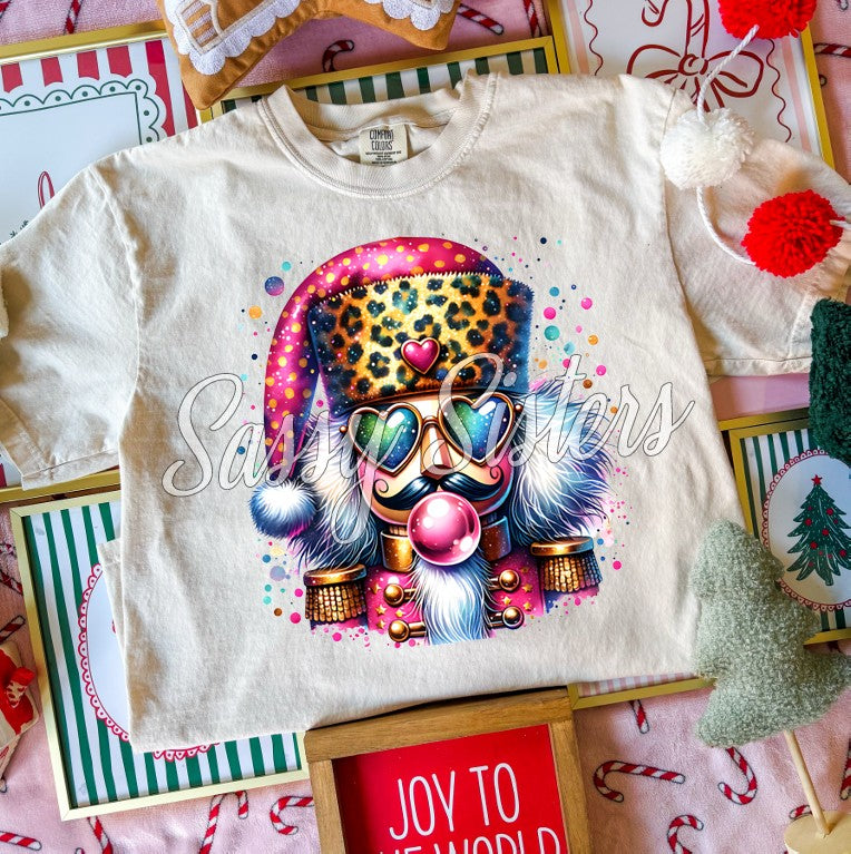 RETRO NUTCRACKER BLOWING BUBBLE